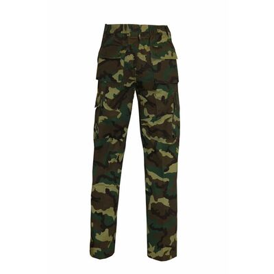 Pantalon camuflaje trasera