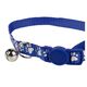 Collar con cascabel azul